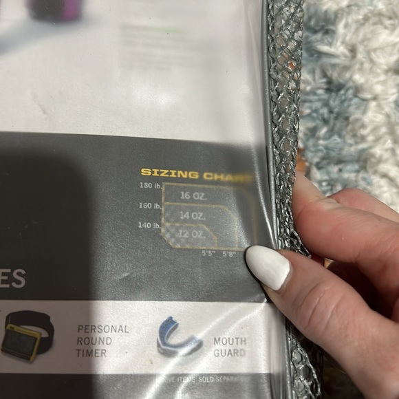 🥊 WOMENS BOXING GLOVES 🥊 - Picture 4 of 5